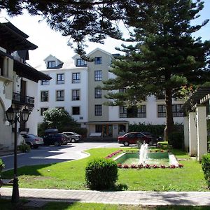Hotel Y Apartamentos Arias